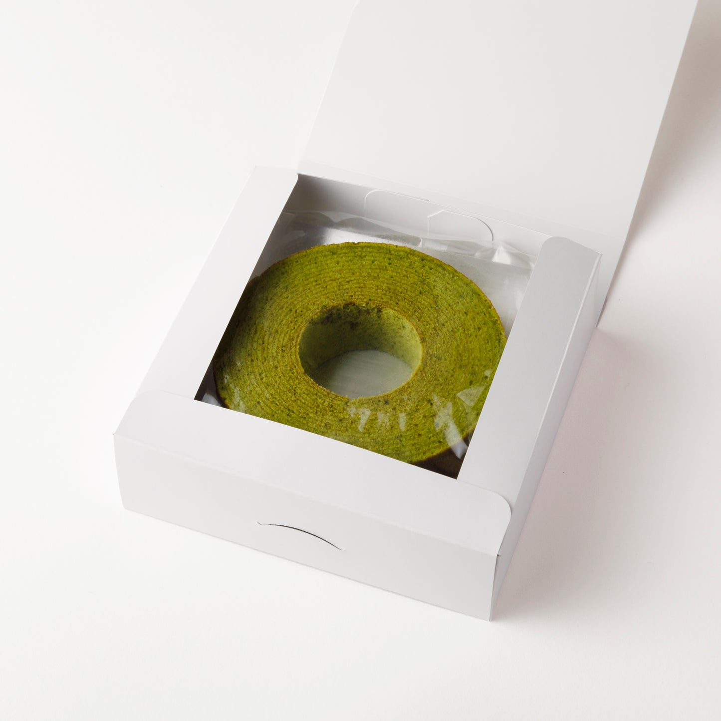 手摘み抹茶バウムクーヘン