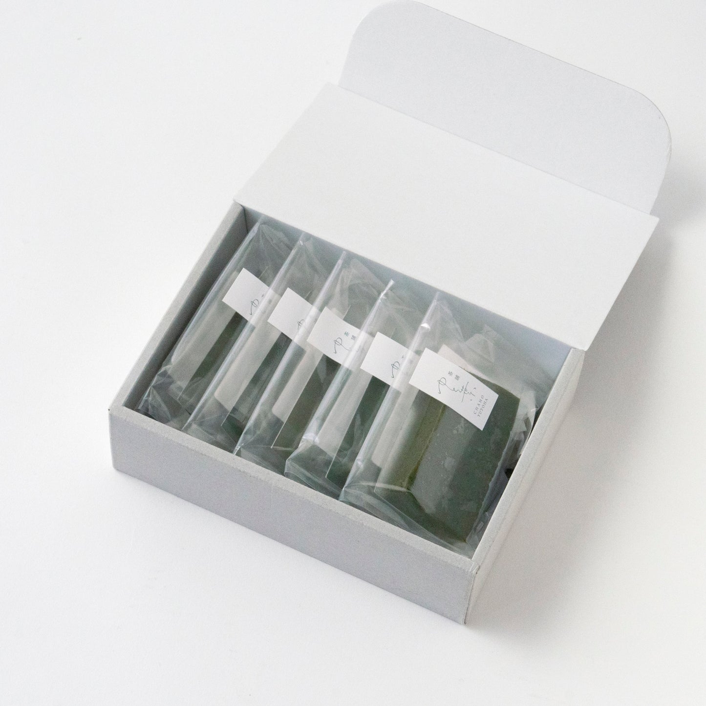 手摘み抹茶テリーヌ